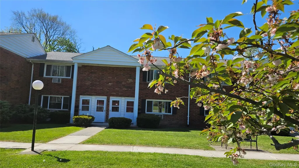76 Manor Drive Cornwall NY 12518