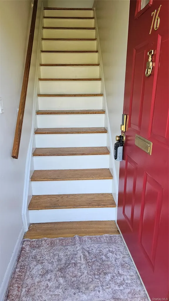 76 Manor Drive Cornwall NY 12518