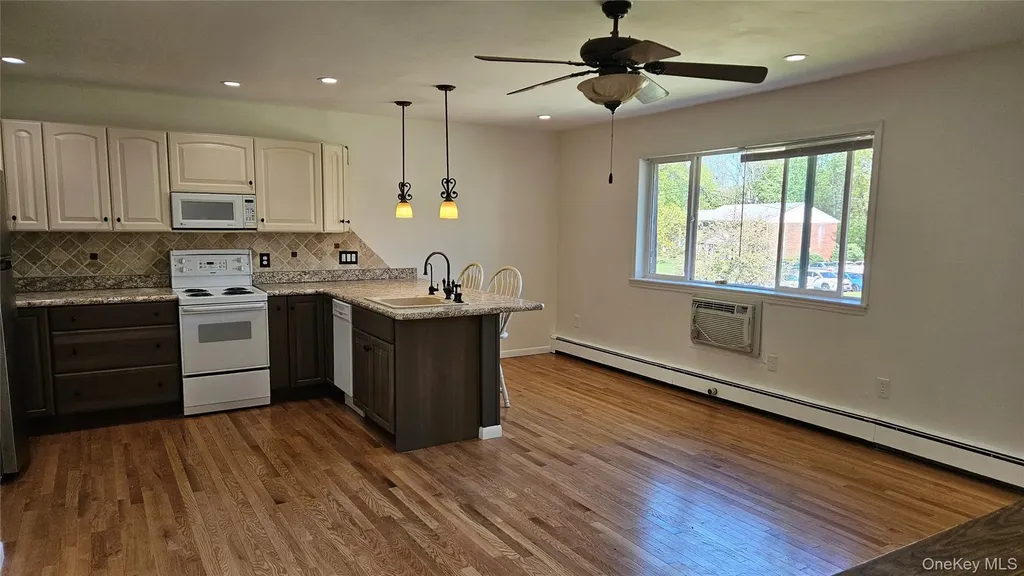 76 Manor Drive Cornwall NY 12518
