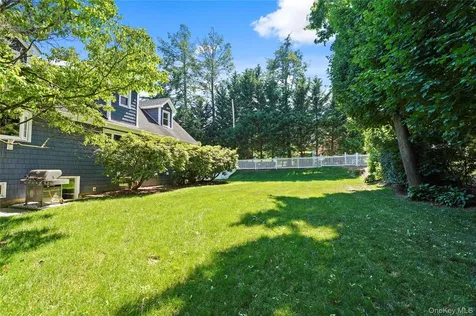 4 Mckinley Place Ardsley NY 10502