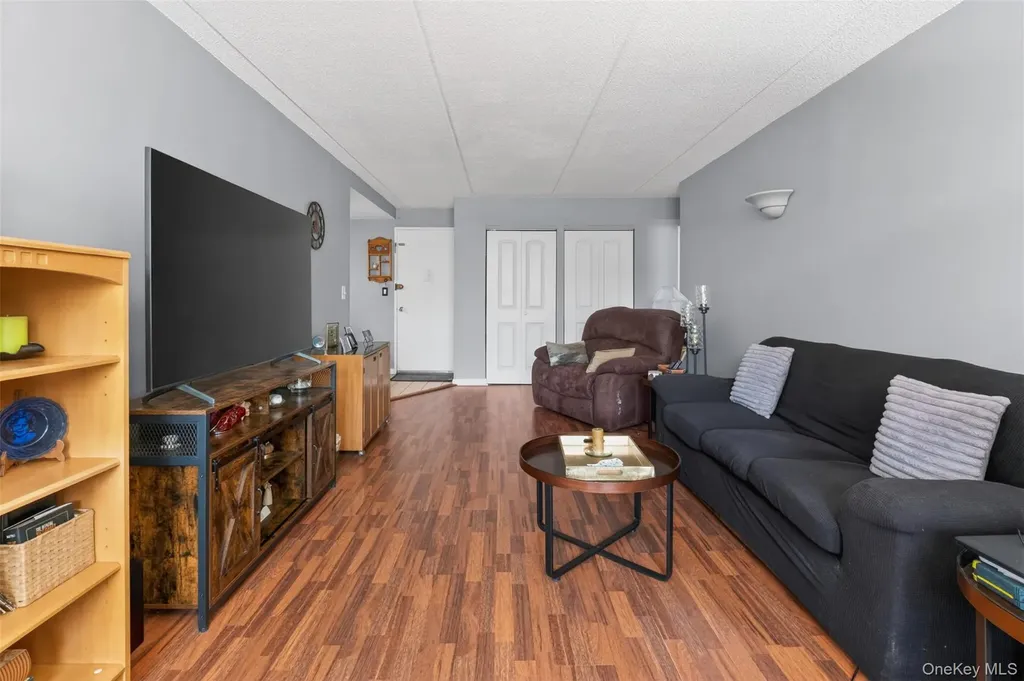 1 Consulate Drive Tuckahoe NY 10707