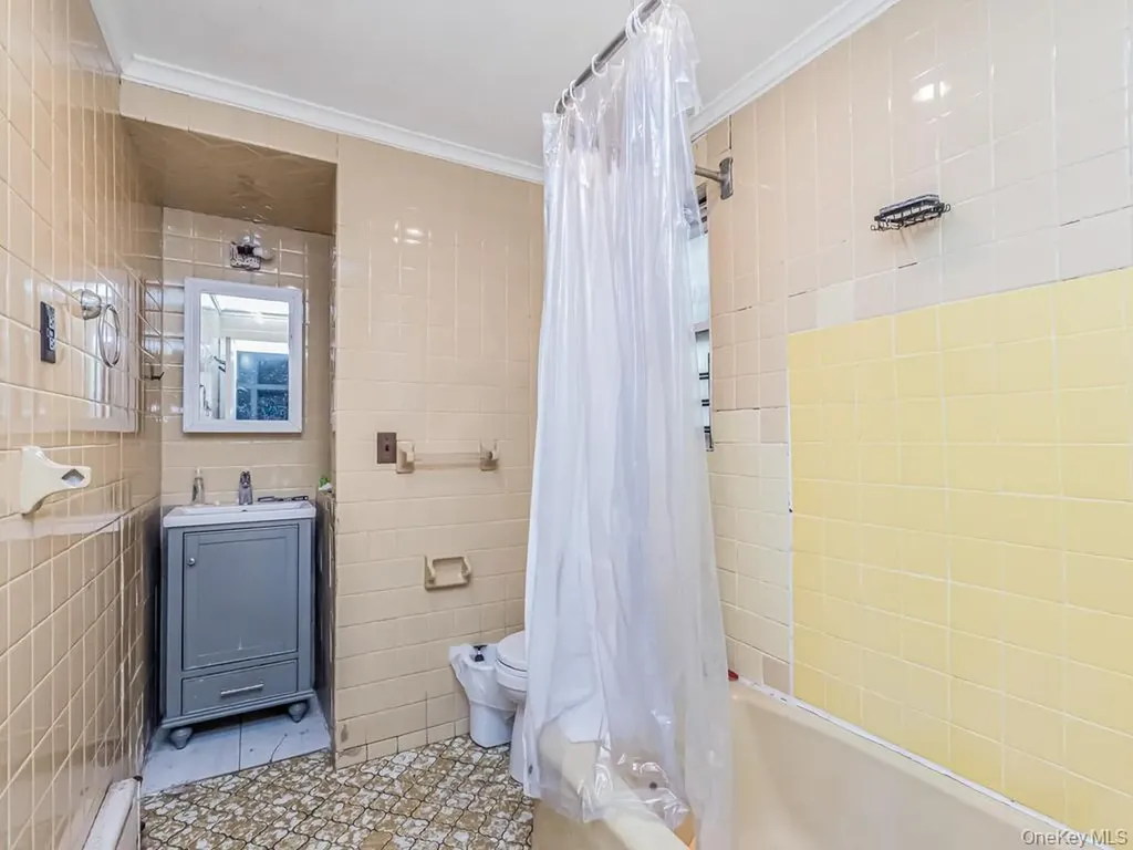 20 Saint Josephs Avenue Yonkers NY 10703