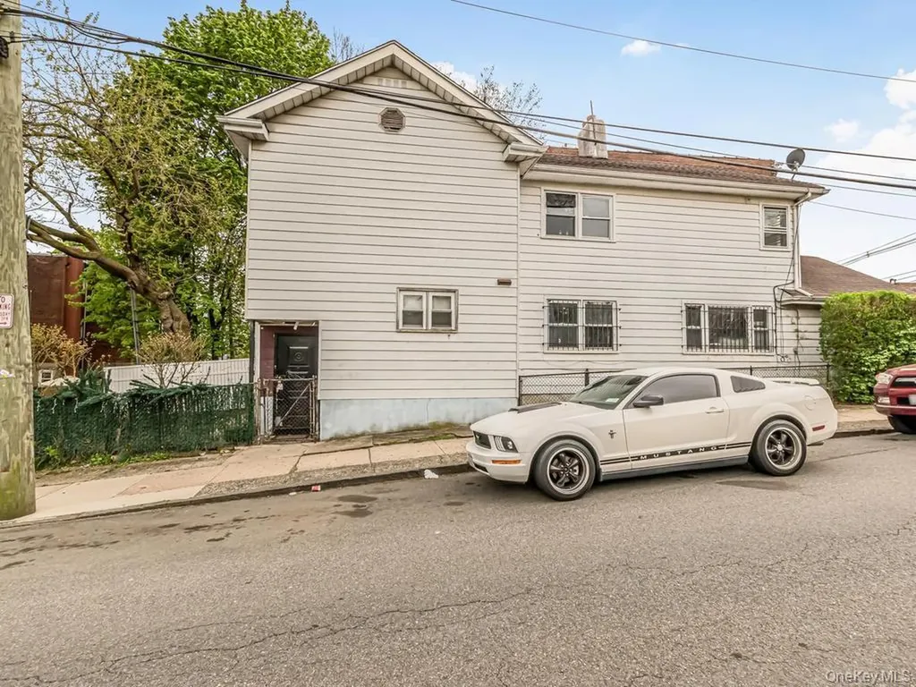 20 Saint Josephs Avenue Yonkers NY 10703