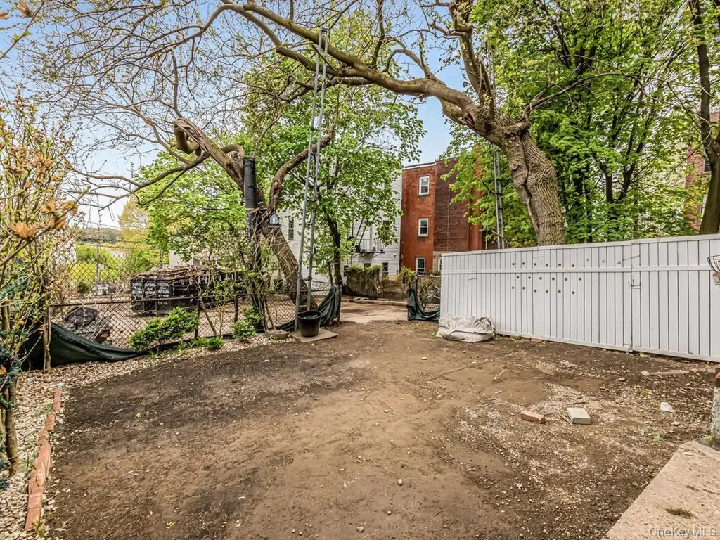 20 Saint Josephs Avenue Yonkers NY 10703