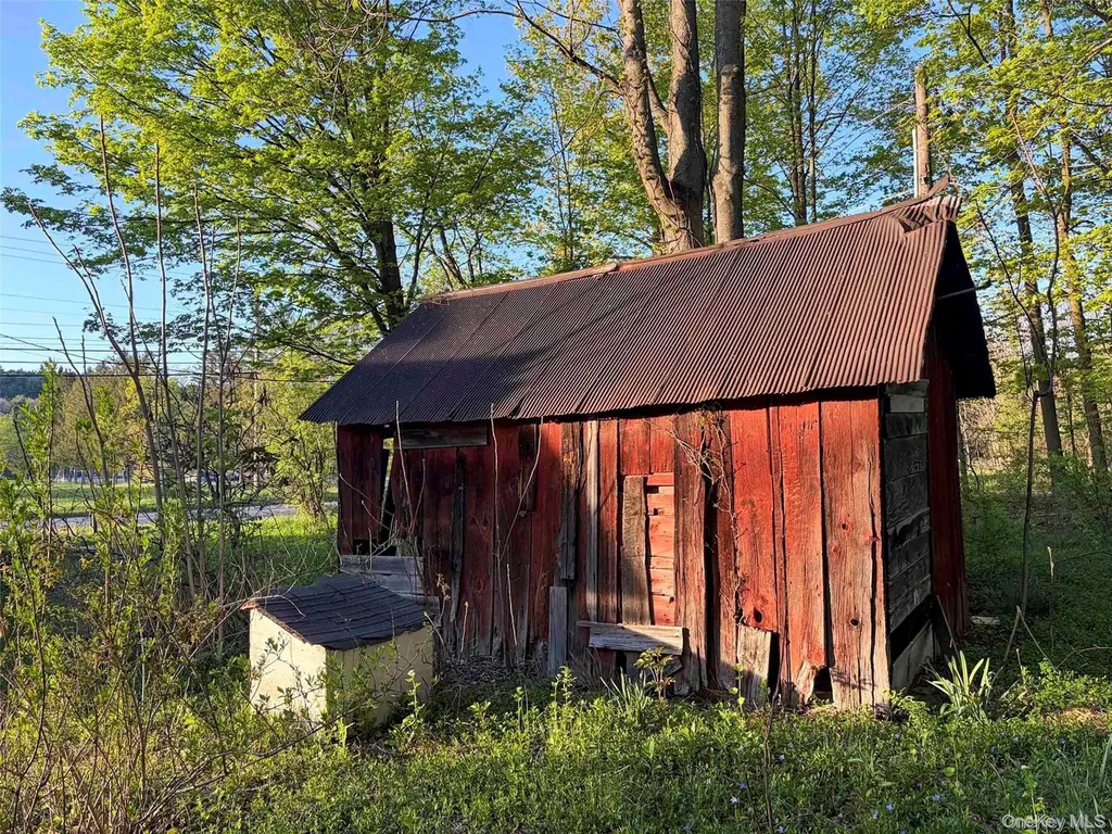 7077 Route 209 Kerhonkson NY 12446