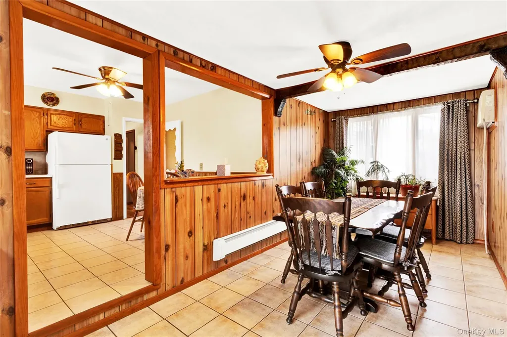 152 Foster Boulevard North Babylon NY 11702