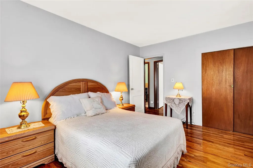 152 Foster Boulevard North Babylon NY 11702