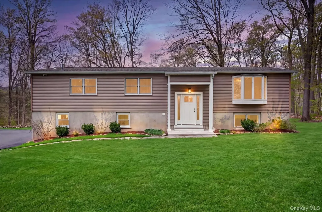 69 Hy Vue Terrace Cold Spring NY 10516