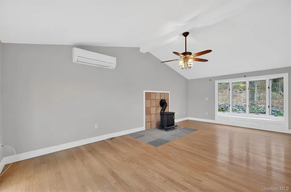 69 Hy Vue Terrace Cold Spring NY 10516