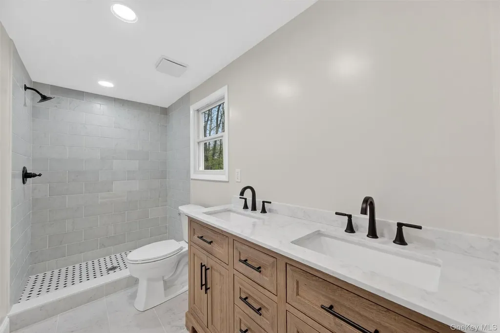 69 Hy Vue Terrace Cold Spring NY 10516