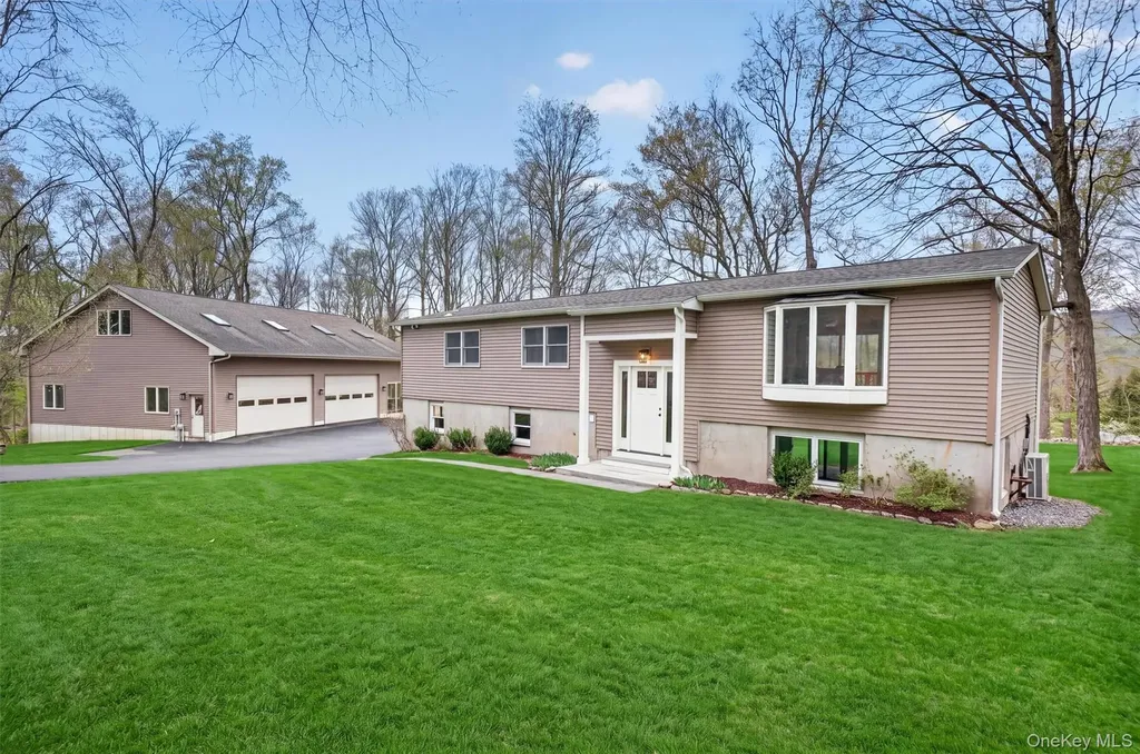 69 Hy Vue Terrace Cold Spring NY 10516