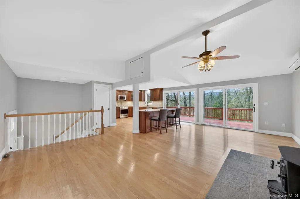 69 Hy Vue Terrace Cold Spring NY 10516
