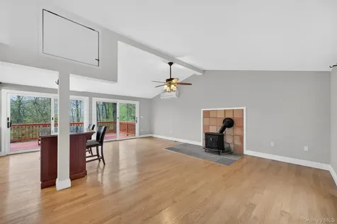 69 Hy Vue Terrace Cold Spring NY 10516