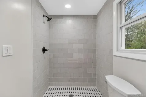 69 Hy Vue Terrace Cold Spring NY 10516