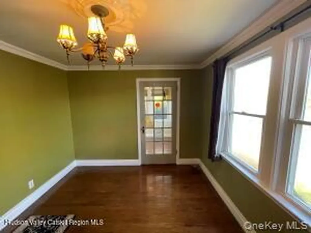 38 Lake Shore Drive Patterson NY 12563