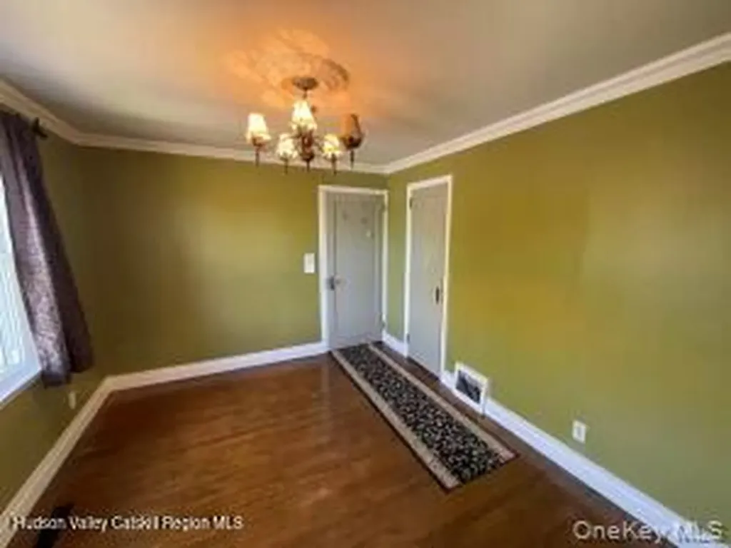 38 Lake Shore Drive Patterson NY 12563