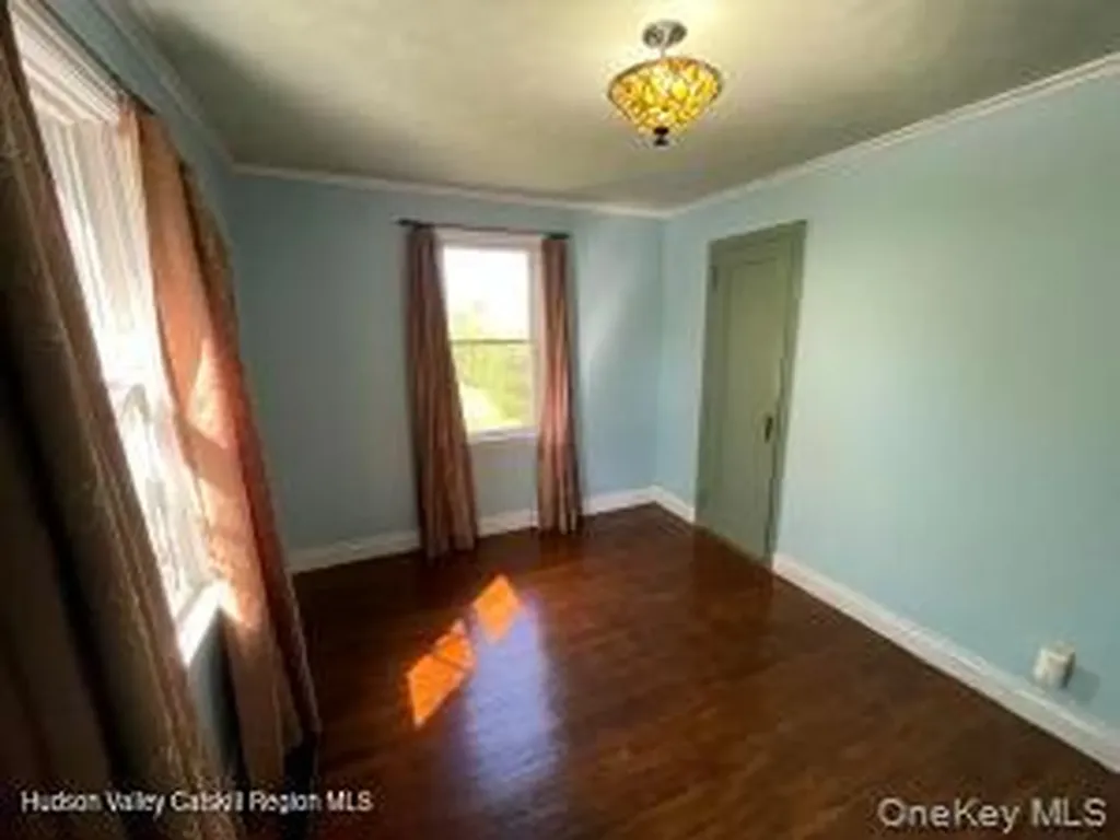38 Lake Shore Drive Patterson NY 12563