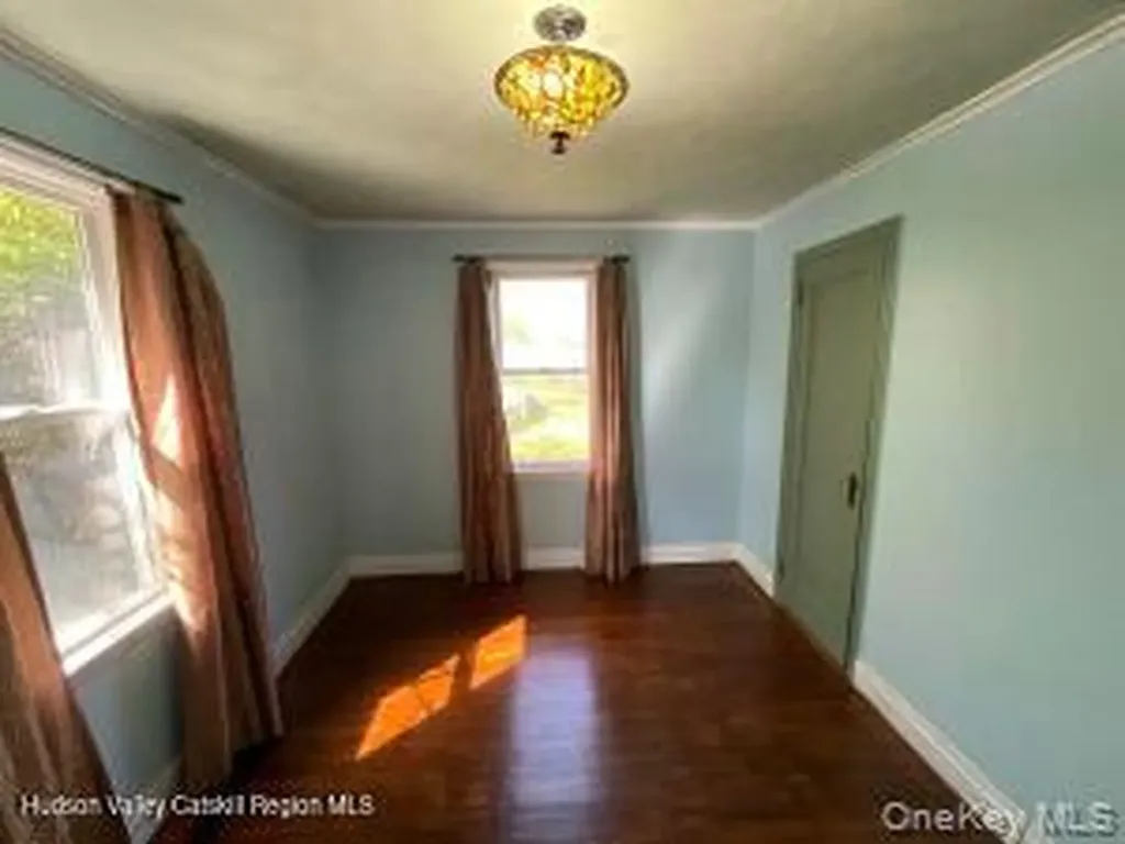 38 Lake Shore Drive Patterson NY 12563