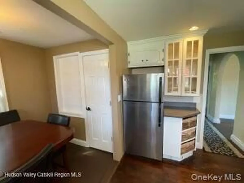 38 Lake Shore Drive Patterson NY 12563