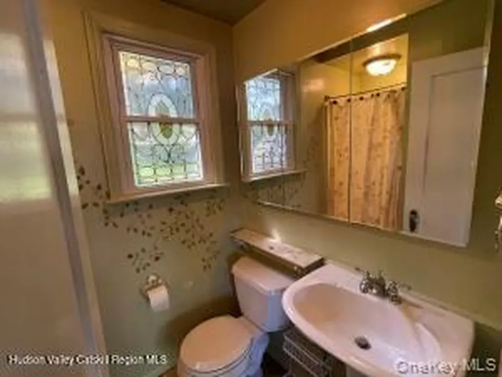 38 Lake Shore Drive Patterson NY 12563