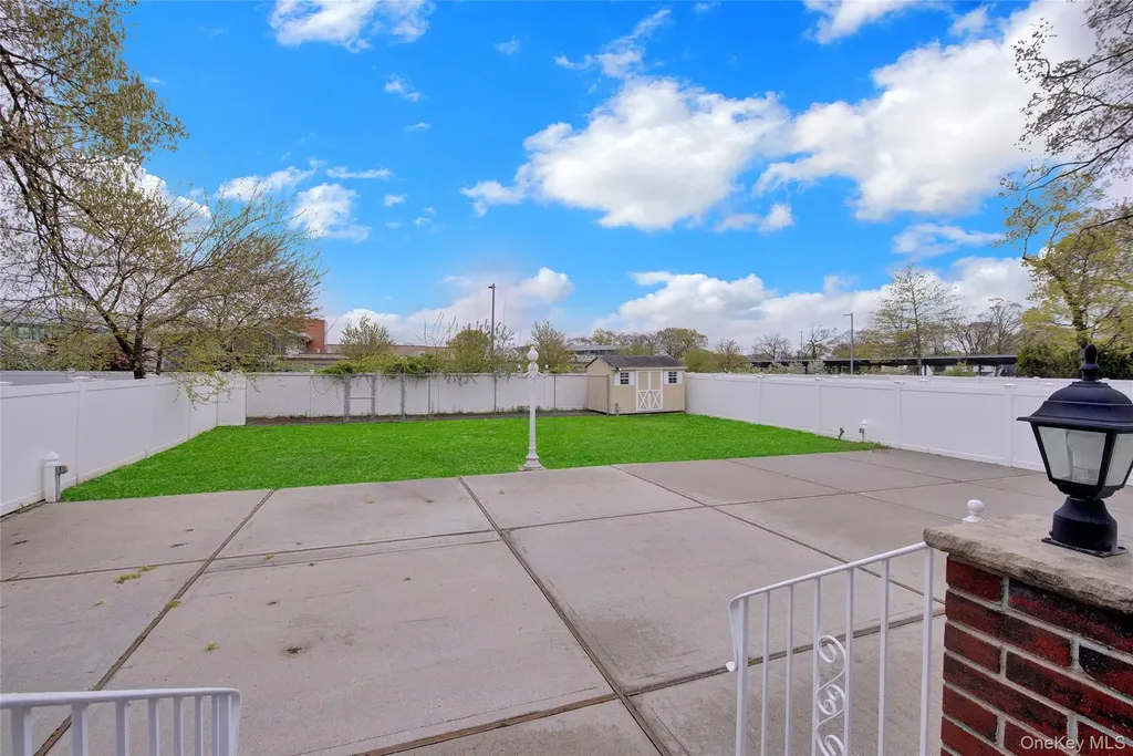 102 Hausch Boulevard Roosevelt NY 11575
