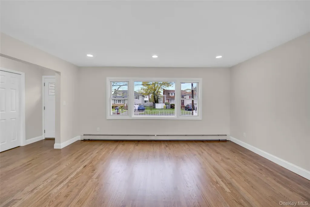 102 Hausch Boulevard Roosevelt NY 11575