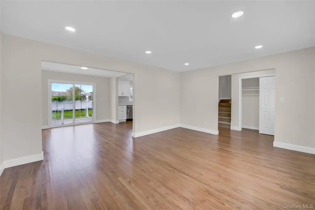 102 Hausch Boulevard Roosevelt NY 11575