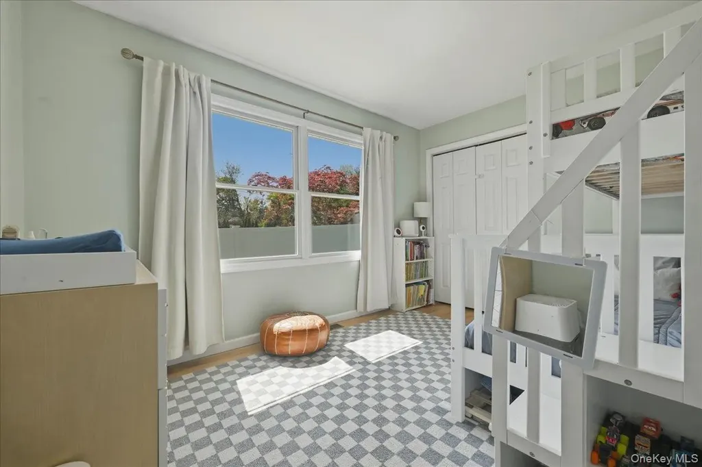 9 Copperbeech Road Saint James NY 11780