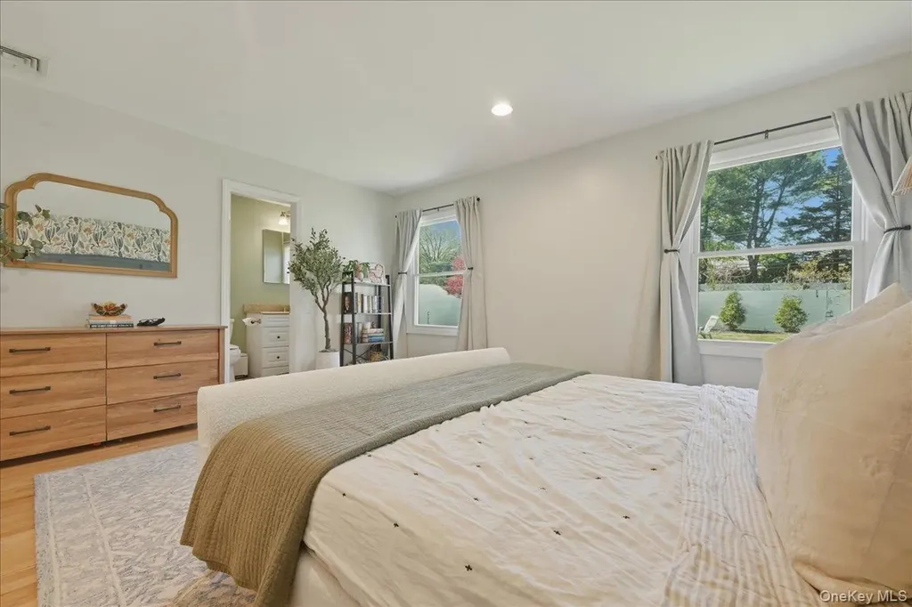 9 Copperbeech Road Saint James NY 11780
