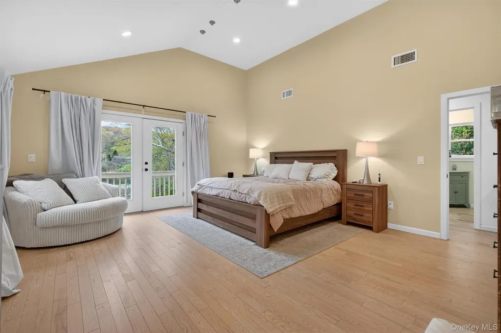 21 Kent Lake Avenue Carmel NY 10512