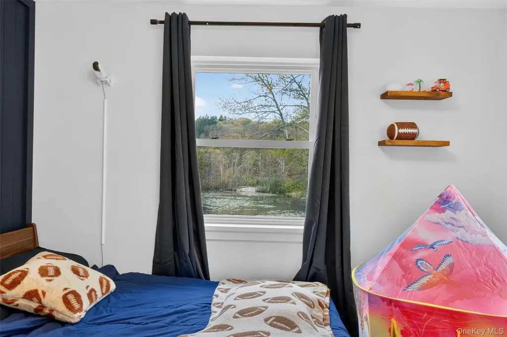 21 Kent Lake Avenue Carmel NY 10512