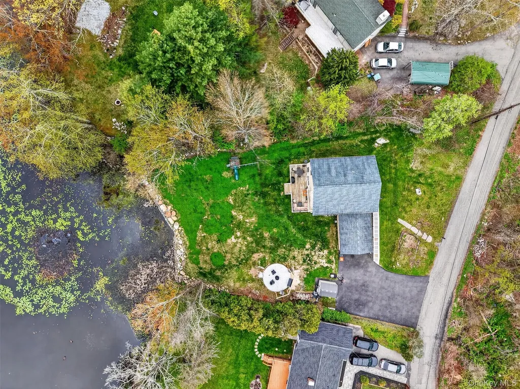 21 Kent Lake Avenue Carmel NY 10512