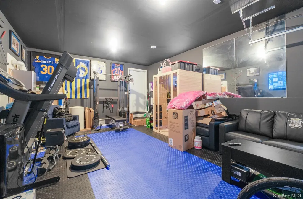 21 Kent Lake Avenue Carmel NY 10512