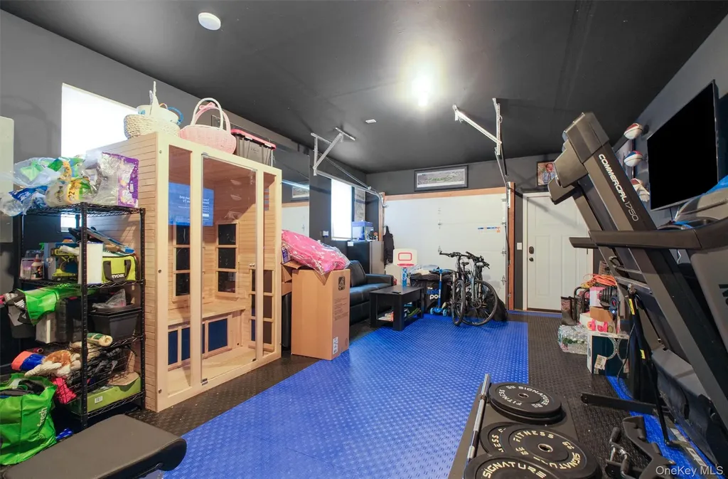 21 Kent Lake Avenue Carmel NY 10512