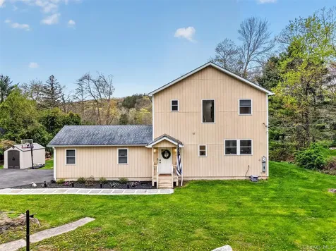 21 Kent Lake Avenue Carmel NY 10512