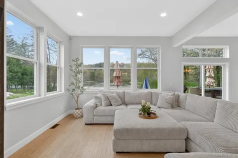 21 Kent Lake Avenue Carmel NY 10512