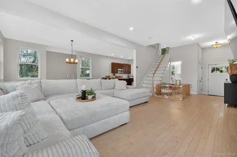 21 Kent Lake Avenue Carmel NY 10512