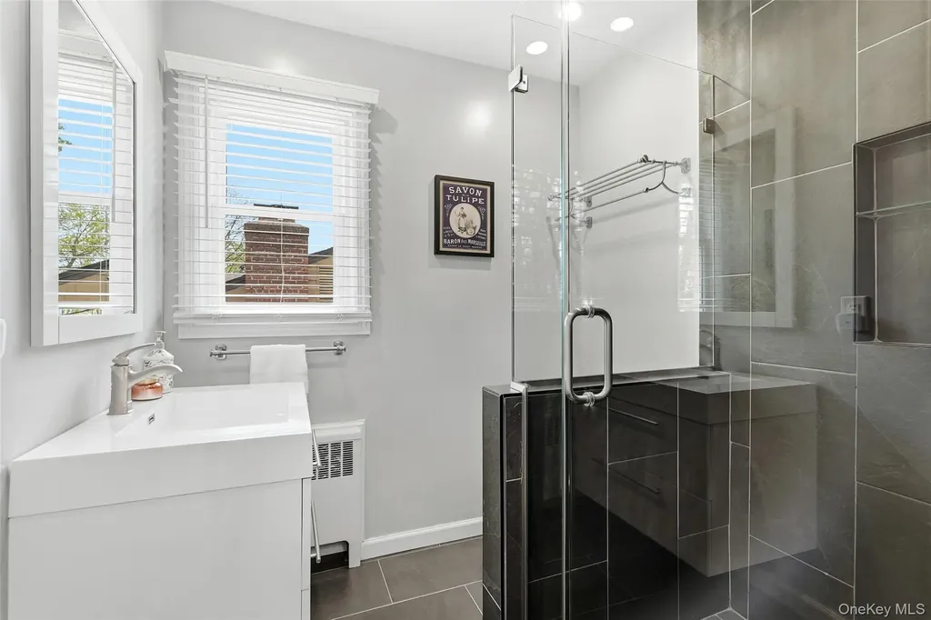 189 Lawn Terrace Mamaroneck NY 10543