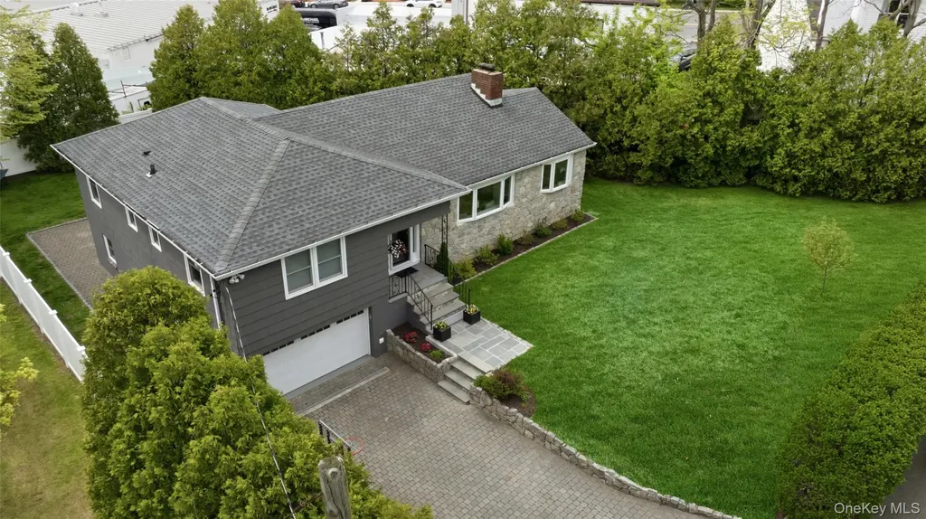 189 Lawn Terrace Mamaroneck NY 10543
