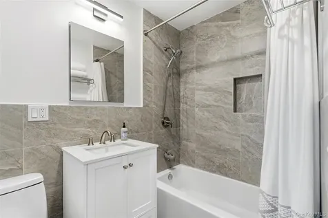 189 Lawn Terrace Mamaroneck NY 10543