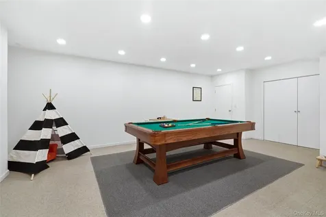 189 Lawn Terrace Mamaroneck NY 10543