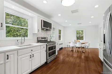 189 Lawn Terrace Mamaroneck NY 10543