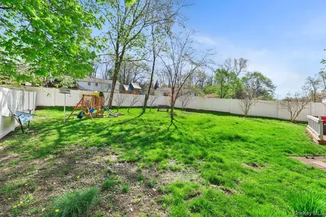 22 Grove Street Brewster NY 10509