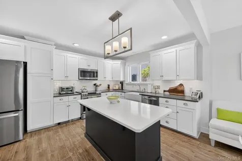 16 Chestnut Street Cold Spring NY 10516