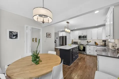 16 Chestnut Street Cold Spring NY 10516