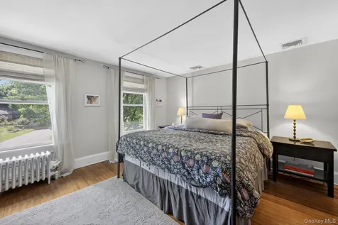 16 Chestnut Street Cold Spring NY 10516