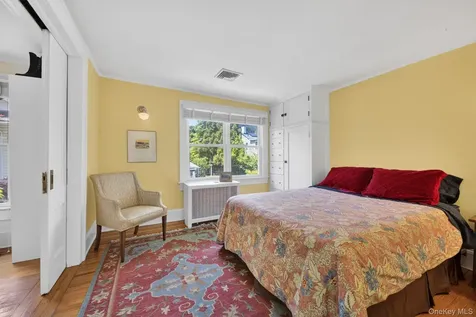 16 Chestnut Street Cold Spring NY 10516