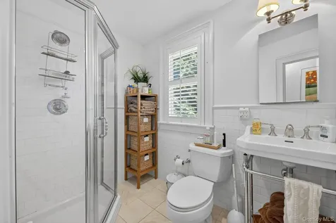 16 Chestnut Street Cold Spring NY 10516