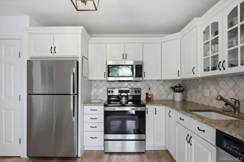 969 Heritage Hills Somers NY 10589