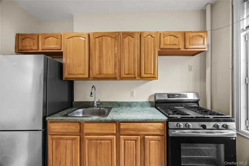 766 Brady Avenue Bronx NY 10462